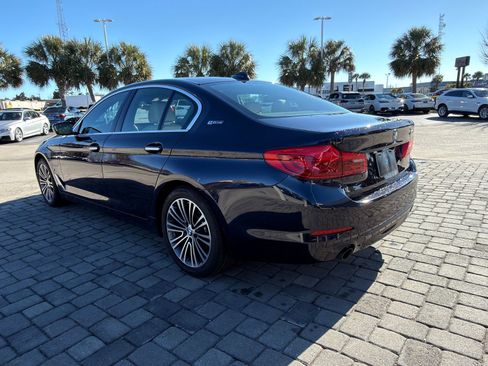 Used 2018 BMW 530e xDrive image 11