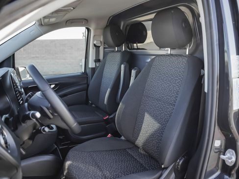 Used 2022 Mercedes-Benz Metris image 14