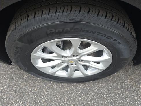 Used 2019 Chevrolet Equinox LS image 24