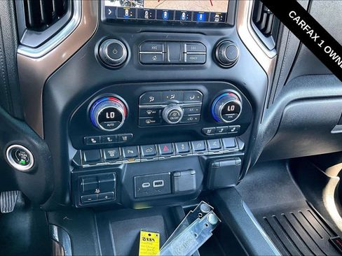 Used 2022 Chevrolet Silverado 3500 High Country AWD/4WD image 16
