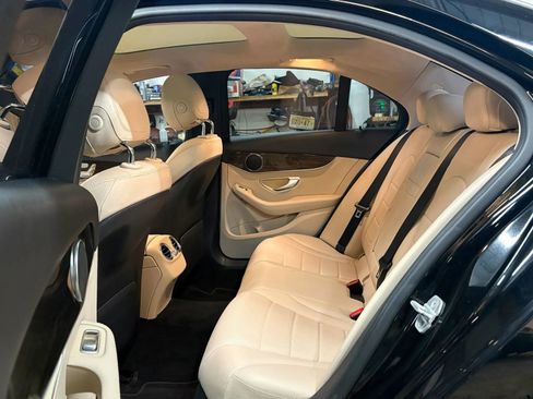 Used 2016 Mercedes-Benz C 300 4MATIC Sedan image 20