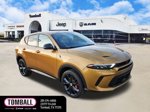 Used 2024 Dodge Hornet GT image 9