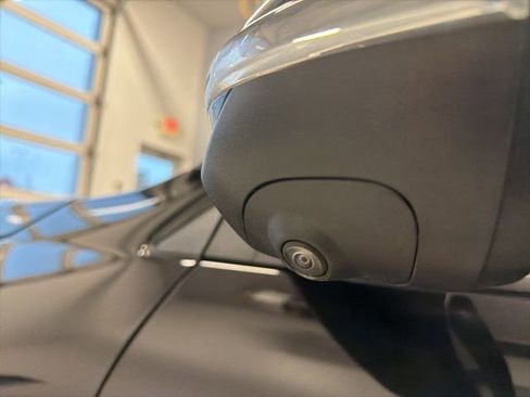 Used 2024 Chevrolet Traverse RS image 13