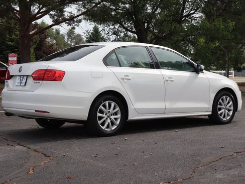 Used 2013 Volkswagen Jetta SE FWD image 5