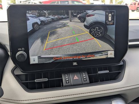 Used 2024 Toyota RAV4 Limited image 17