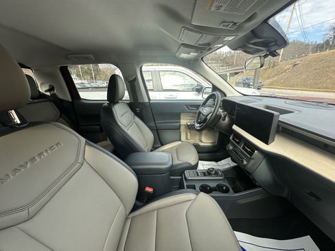 New 2026 Ford Maverick Lariat w/ 4K Tow Package image 9