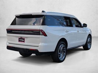 New 2025 Lincoln Navigator Reserve video 2