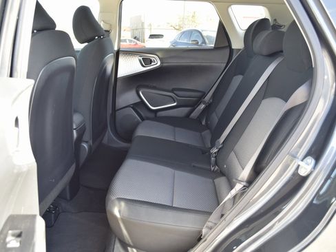 Used 2024 Kia Soul LX w/ Option Group 015 image 20