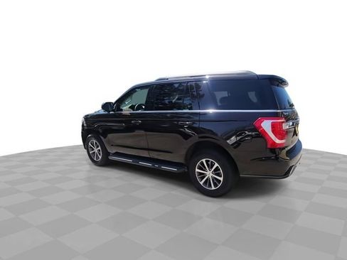 Used 2021 Ford Expedition XLT image 6