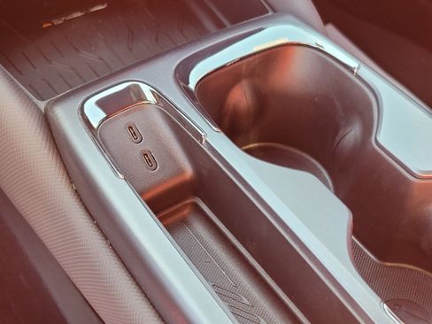 New 2026 Chevrolet Equinox EV RS image 6