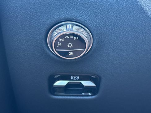 Certified 2026 Mercedes-Benz GLC 300 4MATIC image 32