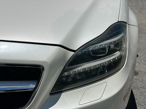 Used 2014 Mercedes-Benz CLS 550 image 32
