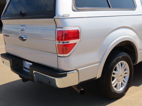 Used 2014 Ford F150 Lariat w/ Equipment Group 501A Mid image 12