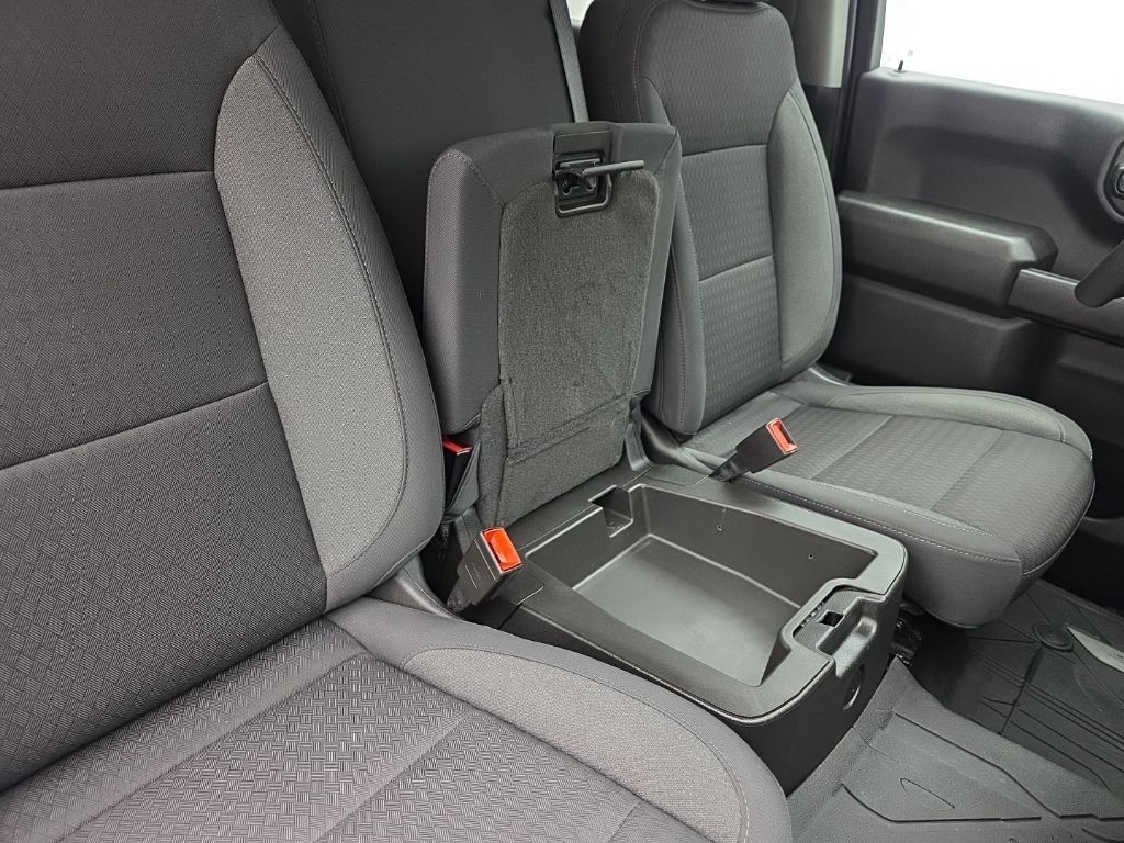 Used 2023 Chevrolet Silverado 1500 Custom AWD/4WD image 44