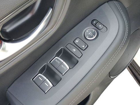 New 2027 Honda HR-V EX-L image 8