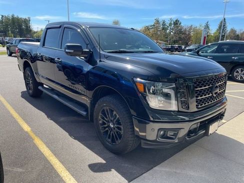 Used 2019 Nissan Titan SL w/ Midnight Edition AWD/4WD image 1