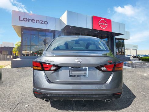 New 2025 Nissan Altima 2.5 SR image 5