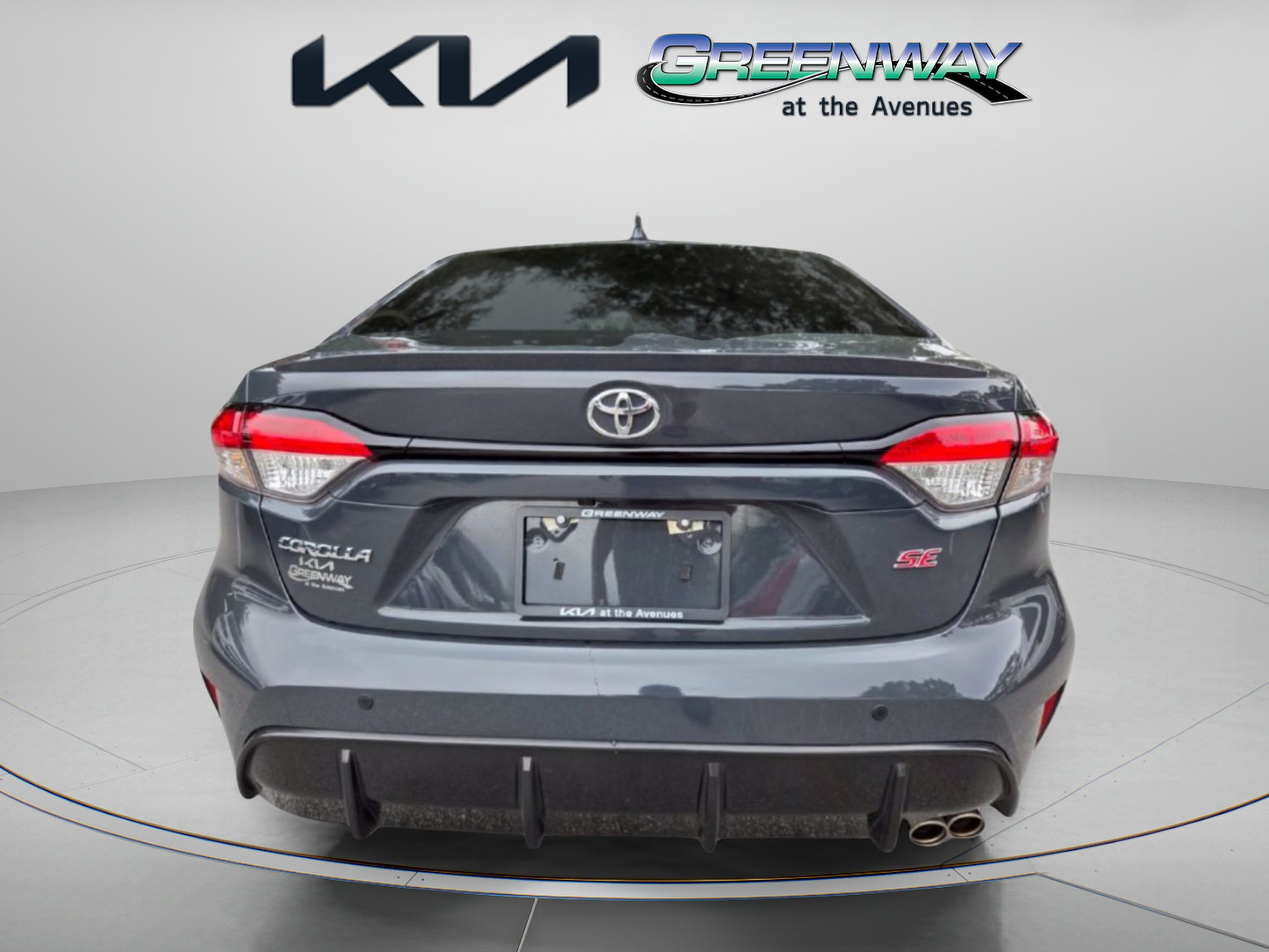 Used 2025 Toyota Corolla SE FWD image 6