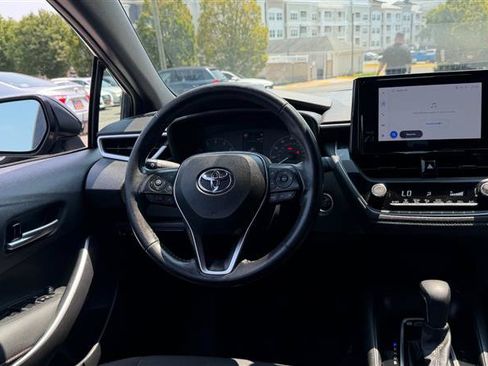 Used 2023 Toyota Corolla SE FWD image 20
