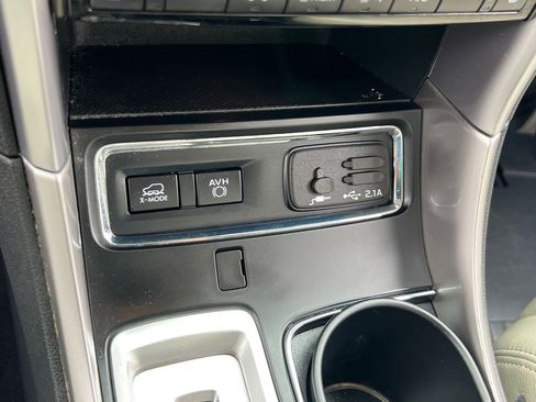 Used 2021 Subaru Ascent Premium w/ Convenience Package image 31