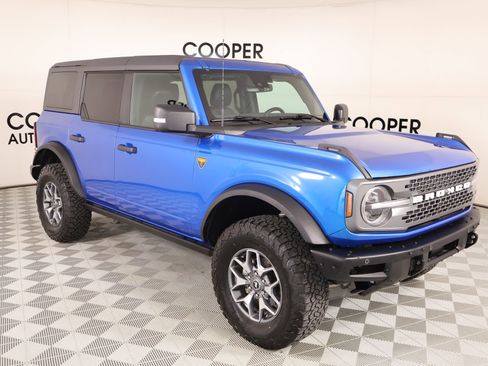 Used 2024 Ford Bronco Badlands AWD/4WD image 1