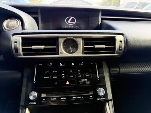 Used 2014 Lexus IS 250 w/ F-Sport Package RWD image 15