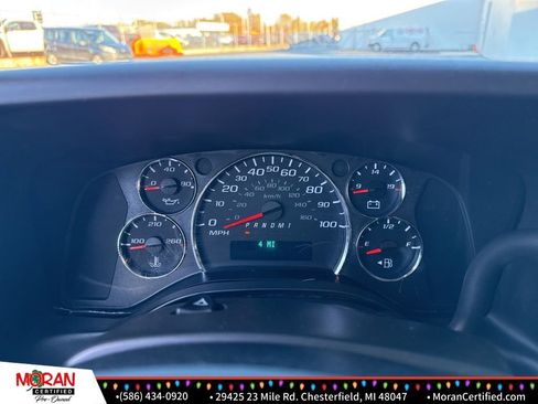 Used 2018 Chevrolet Express 2500 w/ Driver Convenience Package image 15