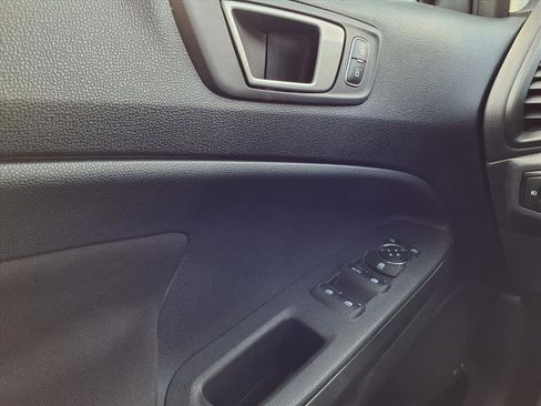 Used 2020 Ford EcoSport SE image 19