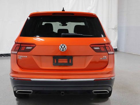 Used 2018 Volkswagen Tiguan SEL Premium AWD/4WD image 7