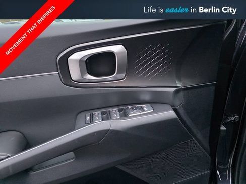 New 2026 Kia Sorento EX AWD/4WD image 27