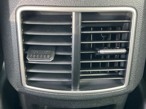 New 2025 Kia Sportage SX FWD image 18