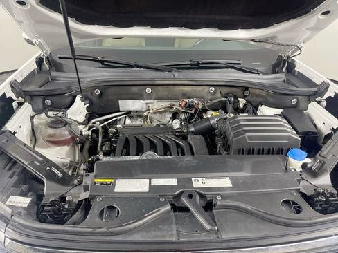 Used 2020 Volkswagen Atlas Cross Sport SEL R-Line FWD image 33