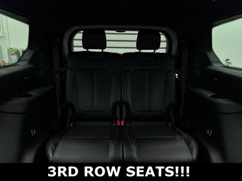 Used 2024 Jeep Grand Cherokee L Limited w/ Luxury Tech Group II image 7