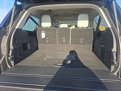 Used 2025 Ford Expedition Max Platinum w/ Driver's Package AWD/4WD image 13