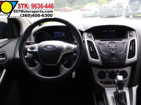 Used 2012 Ford Focus SE FWD image 21