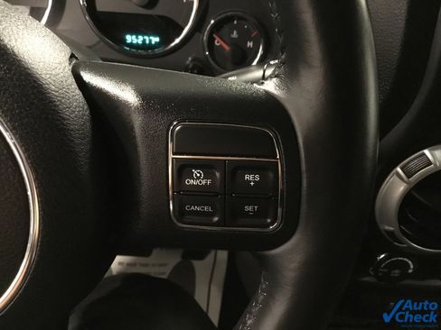 Used 2015 Jeep Wrangler Unlimited Rubicon w/ Connectivity Group image 48