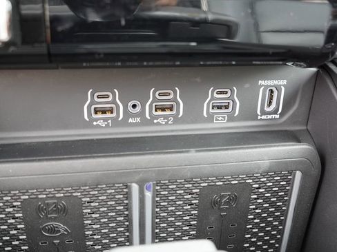 Certified 2025 RAM 1500 Limited AWD/4WD image 34