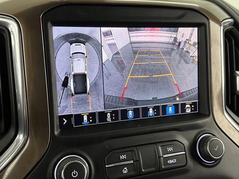 Used 2021 Chevrolet Silverado 3500 High Country image 18