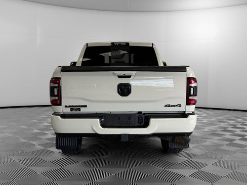 Used 2020 RAM 3500 Laramie AWD/4WD image 7