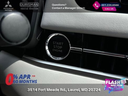 New 2025 Mitsubishi Outlander SE image 27