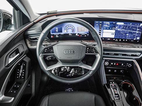 Certified 2026 Audi Q5 Premium AWD/4WD image 15