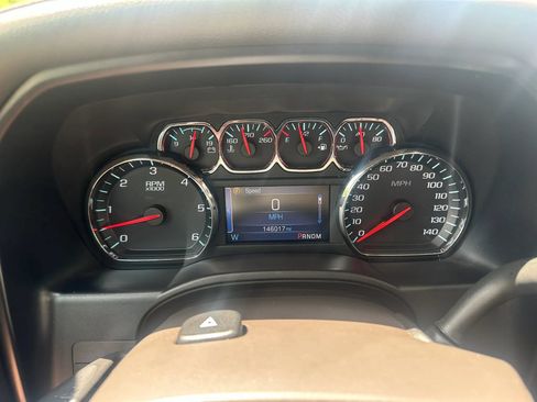 Used 2014 Chevrolet Silverado 1500 LTZ w/ LTZ Plus Package AWD/4WD image 17