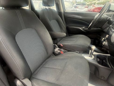 Used 2014 Nissan Versa Note SV w/ Sport Value Package FWD image 14