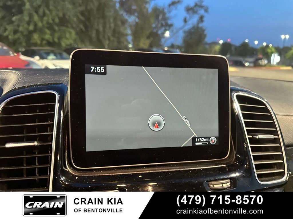 Used 2018 Mercedes-Benz GLS 450 4MATIC image 25
