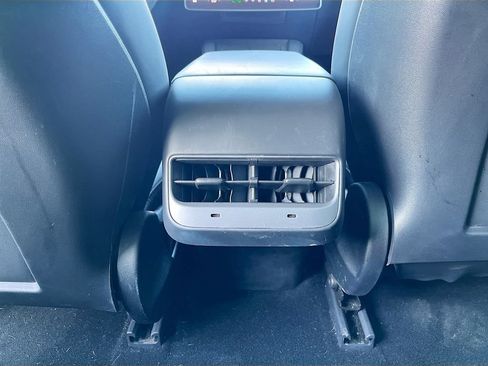Used 2023 Tesla Model 3 Standard Range RWD image 26