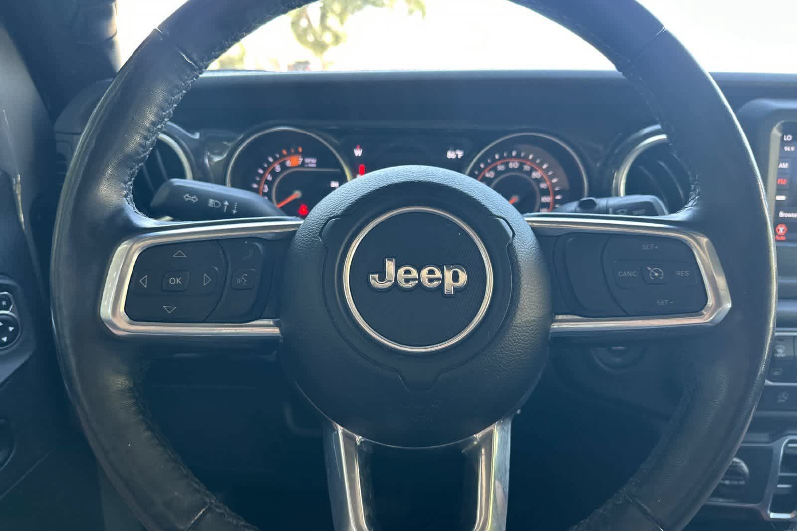 Used 2021 Jeep Wrangler Unlimited Sahara AWD/4WD image 25