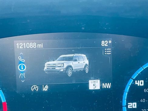 Used 2021 Ford Bronco Sport Big Bend w/ Big Bend Package (96B) AWD/4WD image 16