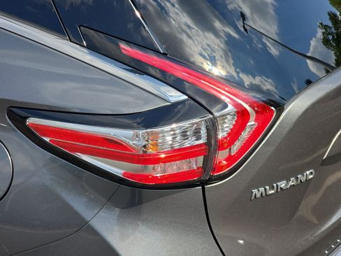 Used 2017 Nissan Murano SL FWD image 34