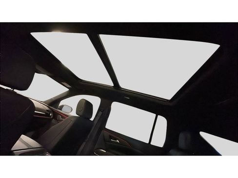 Used 2025 Chevrolet Traverse RS w/ LPO, Floor Liner Package AWD/4WD image 16