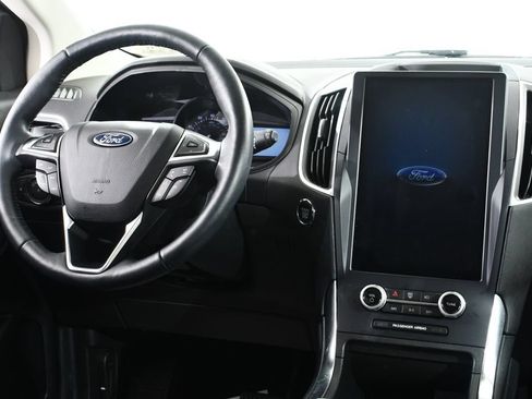 Used 2022 Ford Edge Titanium AWD/4WD image 8